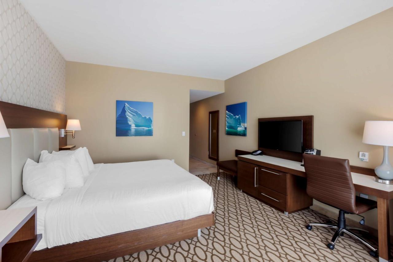 เบสต์ เวสเทิร์น พลัส เซนต์จอห์นแอร์พอร์ต โฮเต็ล แอนด์ สวีท Hotel ภายนอก รูปภาพ